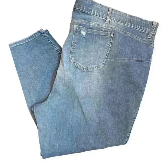 Torrid Womens Bombshell Skinny Stretch Distressed Denim Jeans Mid Rise Blue 30R - Picture 1 of 5